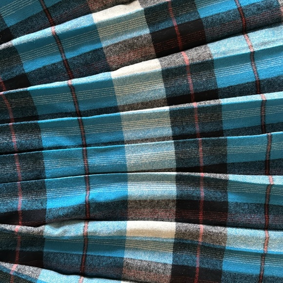 Vintage Pleated Plaid Wool Skirt - Picture 3 of 3